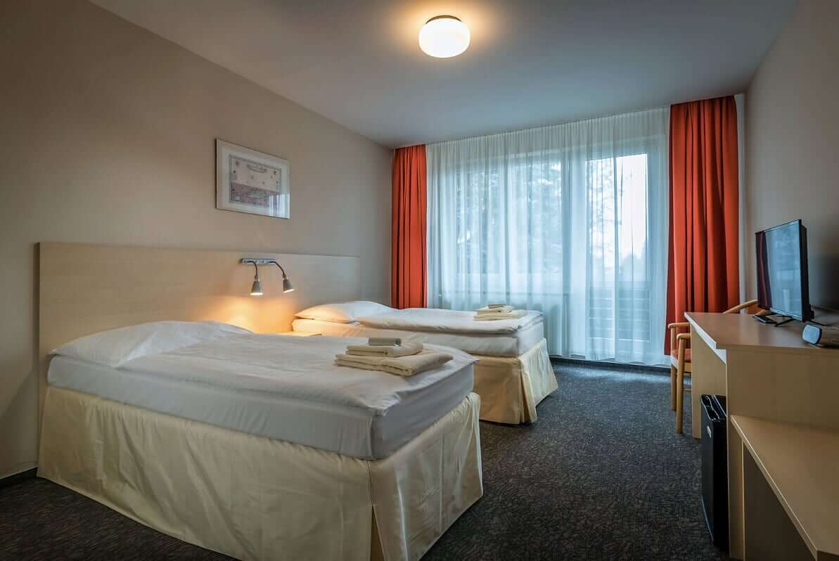 hotel-aqua-etravel-1